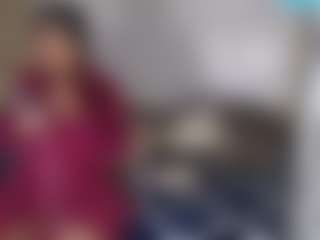 Essencelover's Live Sex Cam Show