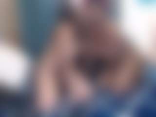 Essencelover's Live Sex Cam Show