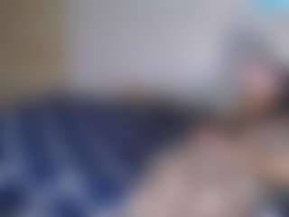 Essencelover's Live Sex Cam Show