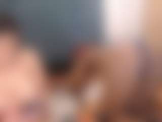 Essencelover's Live Sex Cam Show