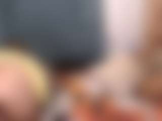Essencelover's Live Sex Cam Show