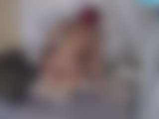 Essencelover's Live Sex Cam Show