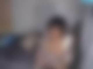 Live cam show with Essencelover - Blowjob on madthumbs