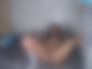Essencelover's Live Sex Cam Show