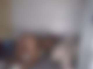Essencelover's Live Sex Cam Show