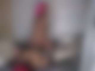 Essencelover's Live Sex Cam Show
