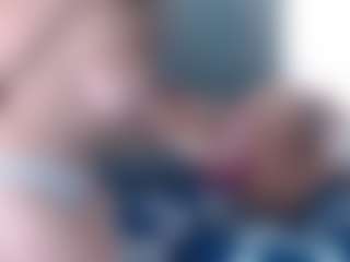 Live cam show with Essencelover - Strip on Mixed Magazine Live