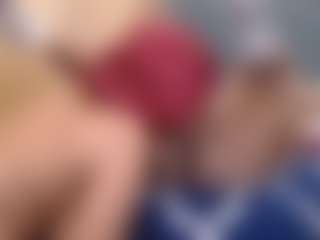 Essencelover's Live Sex Cam Show