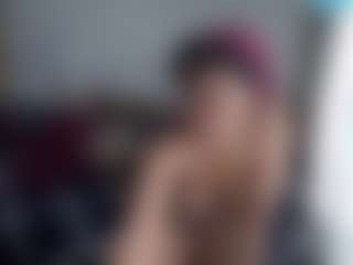 Live cam show with Essencelover - Lingerie on Mixed Magazine Live