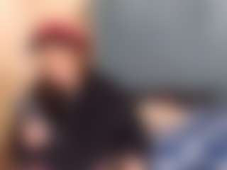 Essencelover's Live Sex Cam Show