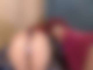 Essencelover's Live Sex Cam Show