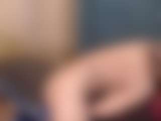Essencelover's Live Sex Cam Show