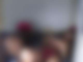 Live cam show with Essencelover - Doggy Style on xplaylive.com