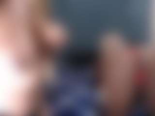 Essencelover's Live Sex Cam Show