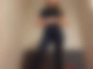 EstherNightlinger's Live Sex Cam Show