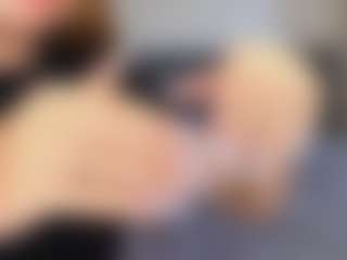 EstherNightlinger's Live Sex Cam Show