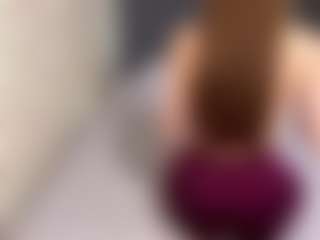 EstherNightlinger's Live Sex Cam Show