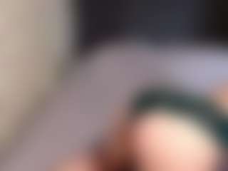 EstherNightlinger's Live Sex Cam Show