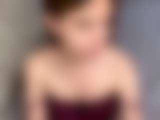 EstherNightlinger's Live Sex Cam Show