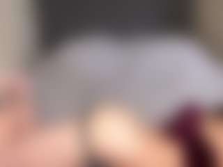 EstherNightlinger's Live Sex Cam Show