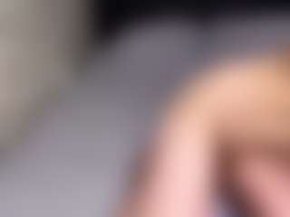 EstherNightlinger's Live Sex Cam Show