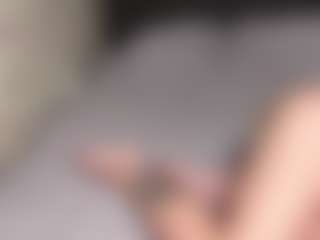EstherNightlinger's Live Sex Cam Show