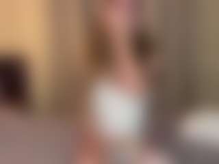 EstherNightlinger's Live Sex Cam Show