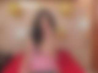 Live cam show with HAANITA - Brown Eyes on livesuperchat.net