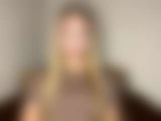 Live cam show with HildegardeGoffigan - Doggy Style on Strip Flash - Live Sex Shows