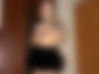 Live cam show with HildegardeGoffigan - Twerk on liverealitysex.com