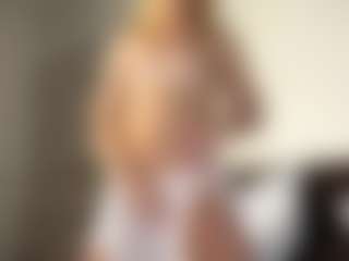 Live cam show with HildegardeGoffigan - Oil on Camsoda Late Night