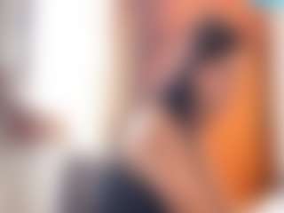 Live cam show with JoeyMineah - Erotic Dance on Soda Cam