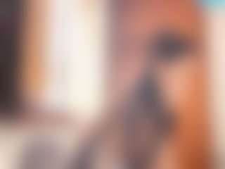 Live cam show with JoeyMineah - Green Eyes on Soda Cam