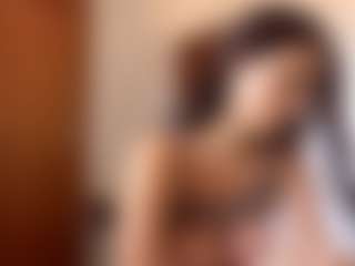 Live cam show with JoeyMineah - Bra on Camiplay Live