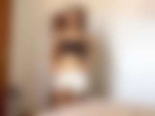 Live cam show with JoeyMineah - Ass Bouncing on CSO-WL