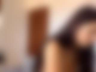 Live cam show with JoeyMineah - Bra on UwU Esports