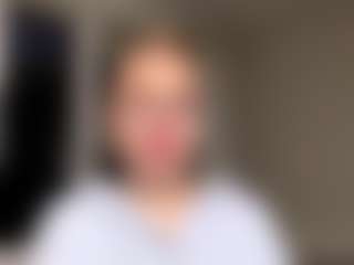 Live cam show with MitsukoCromeans - New Teen (18+) on Uber Horny