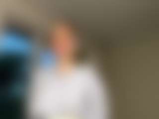 Live cam show with MitsukoCromeans - Blonde Hair Teen (18+) on Camiplay Live