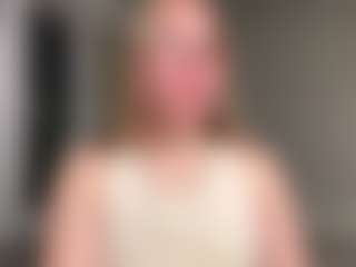 Live cam show with MitsukoCromeans - Body Massage on Big Tits