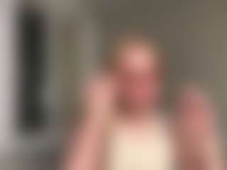 Live cam show with MitsukoCromeans - Hairy Pussy on intimatelivegirls.com