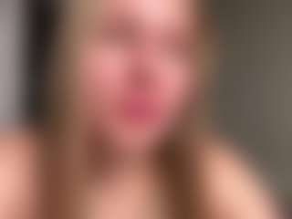 Live cam show with MitsukoCromeans - Camel Toe on thefappeningchat.com