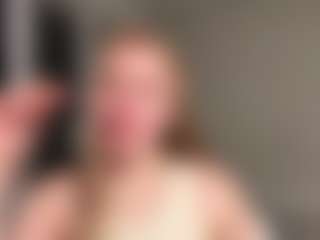 Live cam show with MitsukoCromeans - Body Massage on Ass Tok