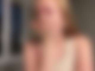 Live cam show with MitsukoCromeans - New Hairy Pussy on Gym Cam Girls