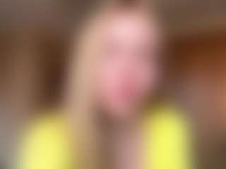 Live cam show with MitsukoCromeans - Body Massage on Camsoda