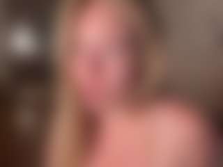 Live cam show with MitsukoCromeans - Average on CamClone