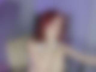 Live cam show with MollieBlush - Red Hair on Cam Slut