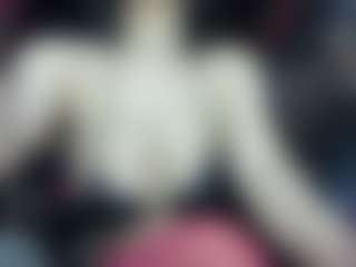 Valeria Valencia's Live Sex Cam Show