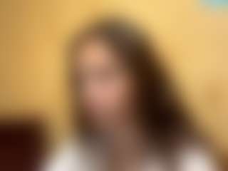 Live cam show with ReneWobbe - Average on Livezox
