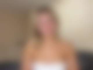Live cam show with RethaKlobucar - Athletic on https://playwithruby.com