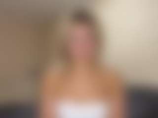 Live cam show with RethaKlobucar - Blonde Hair Big Tits on Soda Cam